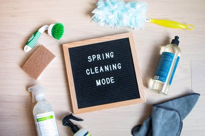 Mindful Monday: Spring Cleaning Mindful Monday: Spring Cleaning