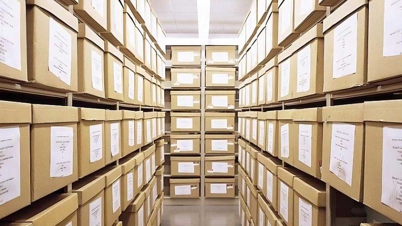Volunteer Training: Archives 101